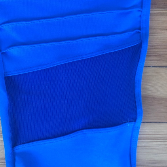 Lavaloka blue cropped Moto leggings with mesh - Picture 2 of 4